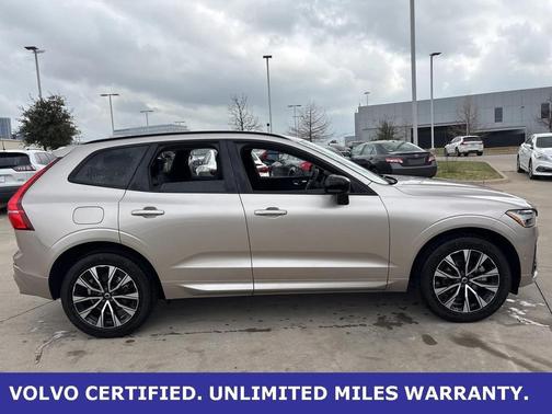 2025 Volvo XC60 B5 Plus