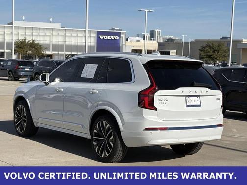 2025 Volvo XC90 B6 Plus 7-Seater