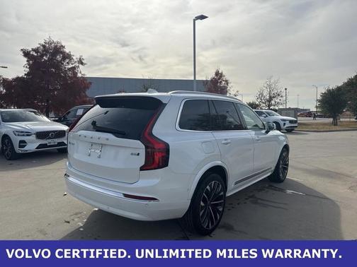 2025 Volvo XC90 B6 Plus 7-Seater