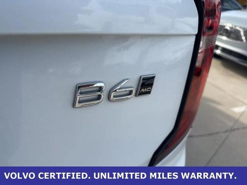 2025 Volvo XC90 B6 Plus 7-Seater