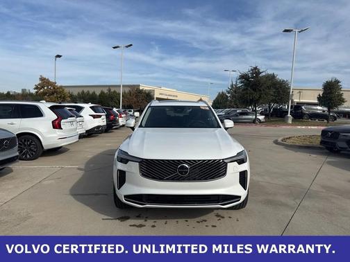 2025 Volvo XC90 B6 Plus 7-Seater