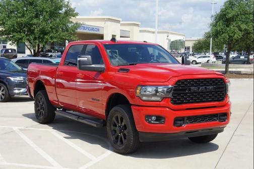 2024 RAM 2500 Big Horn Night Edition Level 2