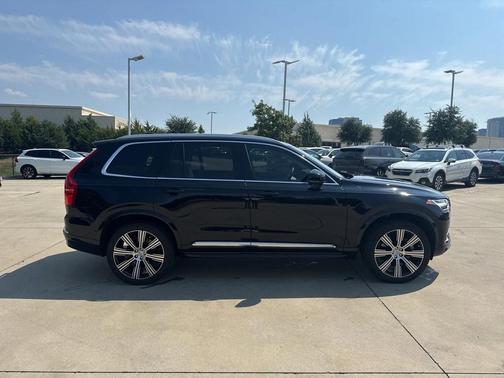 2025 Volvo XC90 Plug-In Hybrid T8 Plus