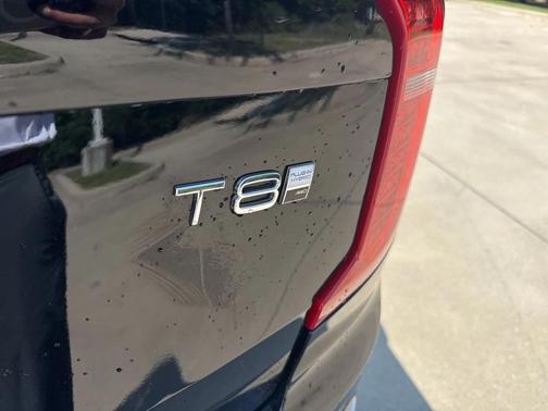 2025 Volvo XC90 Plug-In Hybrid T8 Plus