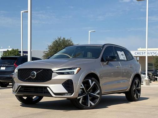 2026 Volvo XC60 B5 Ultra