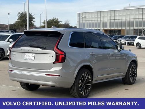 2025 Volvo XC90 B6 Plus 7-Seater