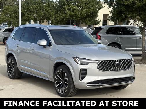 2025 Volvo XC90 B6 Plus 7-Seater