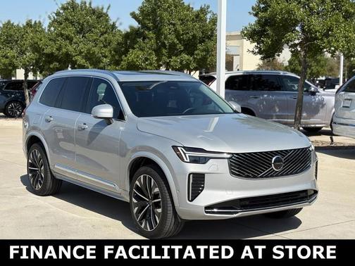 2025 Volvo XC90 B6 Plus 7-Seater