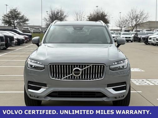 2024 Volvo XC90 B6 Plus Bright Theme