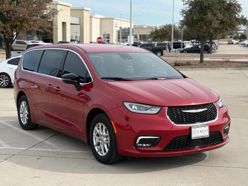 2025 Chrysler Pacifica L