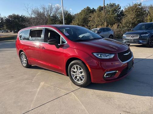 2025 Chrysler Pacifica L