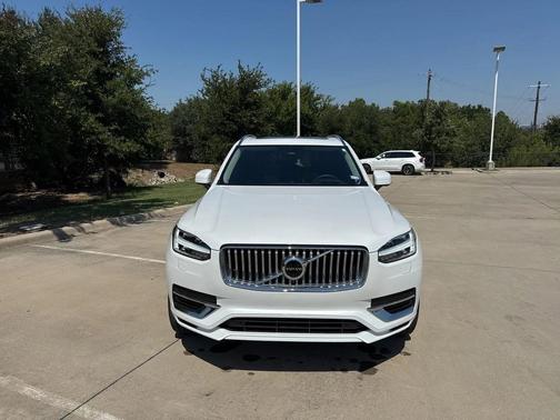 2023 Volvo XC90 Recharge Plug-In Hybrid Ultimate