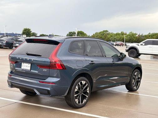 Denim Blue 2026 Volvo XC60 B5 Plus