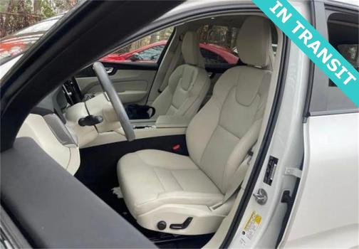 2024 Volvo XC60 Recharge Plug-In Hybrid T8 Plus Dark Theme