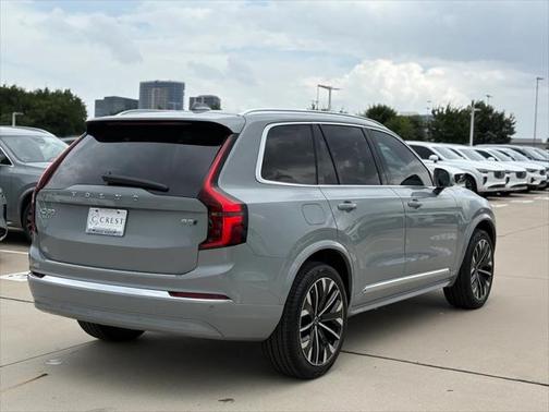 2026 Volvo XC90 B5 Core