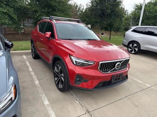 2024 Volvo XC40 Ultimate