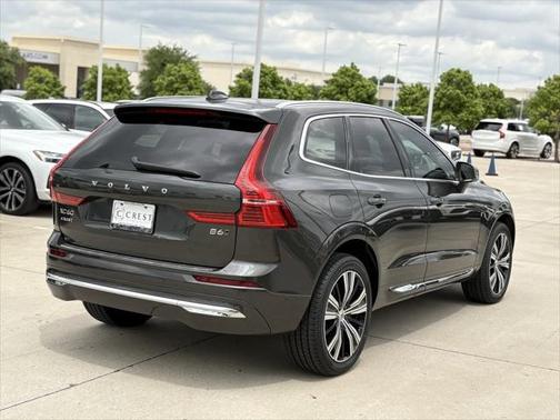 2022 Volvo XC60 B6 Inscription