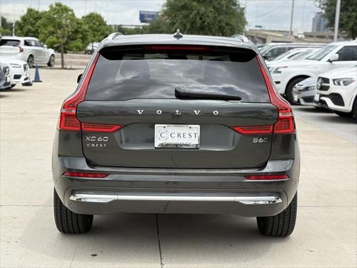 2022 Volvo XC60 B6 Inscription