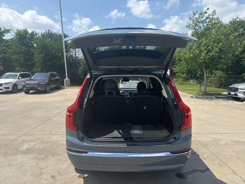Thunder Gray Metallic 2023 Volvo XC90 B6 Plus 6-Seater