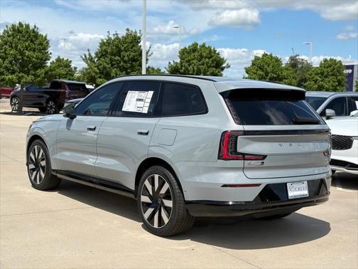 2025 Volvo EX90 Twin Motor Ultra 7-Seater