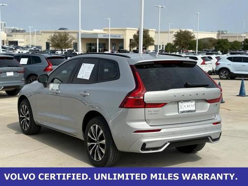 2025 Volvo XC60 B5 Plus