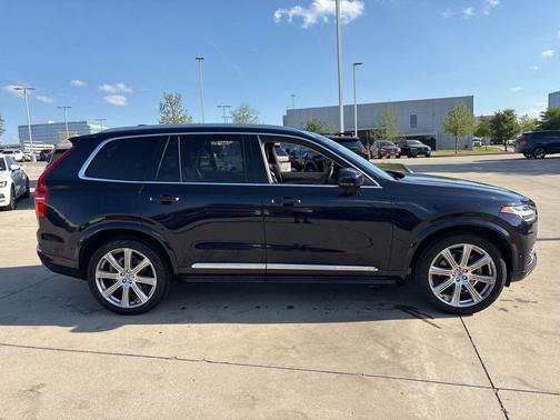 Magic Blue Metallic 2019 Volvo XC90 T6 Inscription