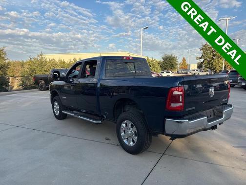 2024 RAM 2500 Big Horn Level 2 Equipment Group