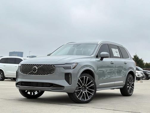 2026 Volvo XC90 B6 Plus 6-Seater