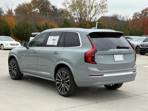 2026 Volvo XC90 B6 Plus 6-Seater