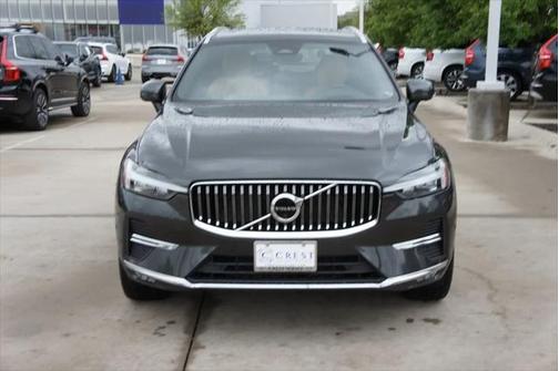 2022 Volvo XC60 B5 Inscription