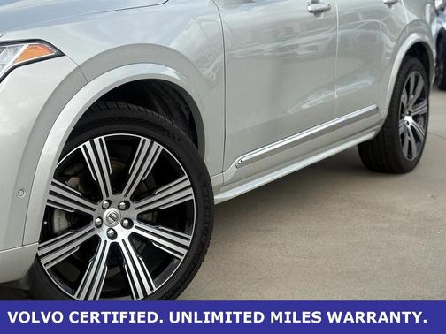 2022 Volvo XC90 T6 Inscription