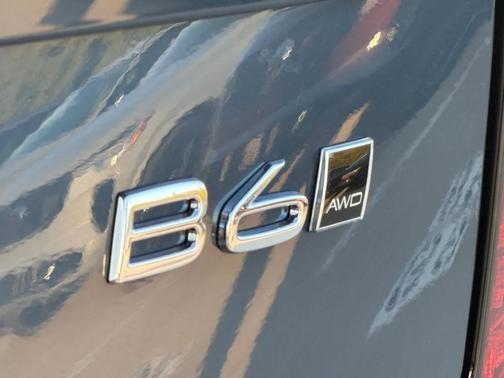 2026 Volvo XC90 B6 Plus 7-Seater