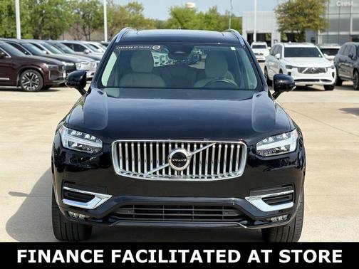 Onyx Black Metallic 2023 Volvo XC90 B6 Plus 7-Seater