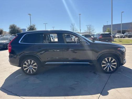 2023 Volvo XC90 B6 Plus 7-Seater
