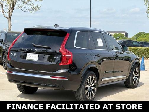 Onyx Black Metallic 2023 Volvo XC90 B6 Plus 7-Seater