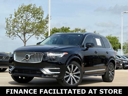 Onyx Black Metallic 2023 Volvo XC90 B6 Plus 7-Seater