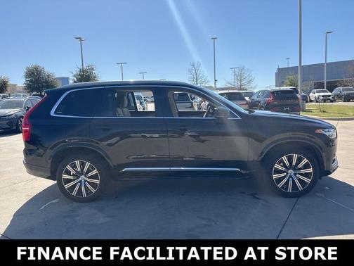 Onyx Black Metallic 2023 Volvo XC90 B6 Plus 7-Seater