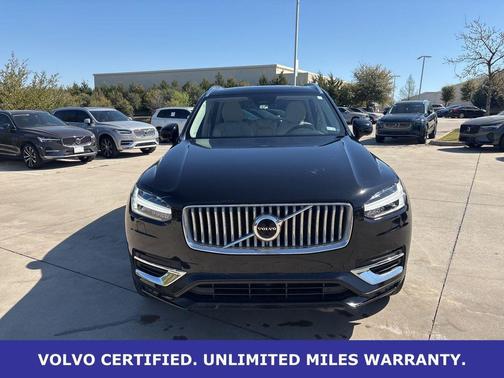 Onyx Black Metallic 2023 Volvo XC90 B6 Plus 7-Seater