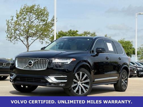 Onyx Black Metallic 2023 Volvo XC90 B6 Plus 7-Seater