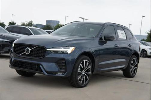 2025 Volvo XC60 B5 Plus