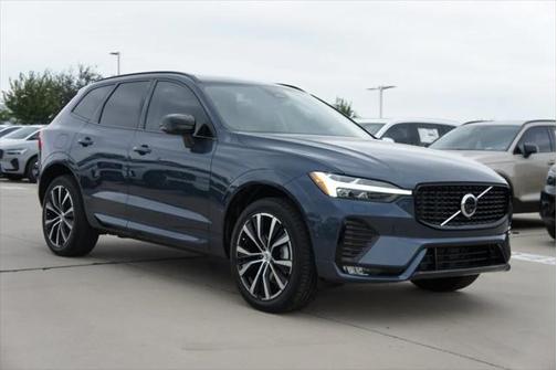 2025 Volvo XC60 B5 Plus