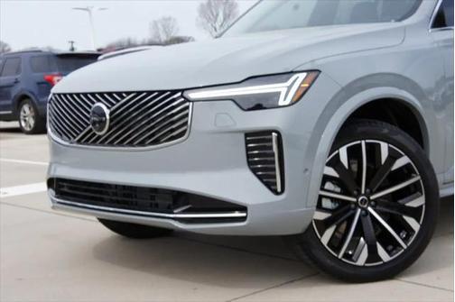 2025 Volvo XC90 B5 (2025.5) Plus 7-Seater