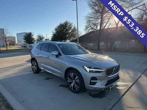 2023 Volvo XC60 B5 Plus Bright Theme