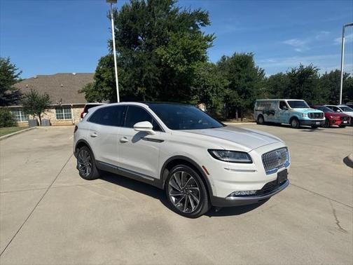 2022 Lincoln Nautilus Reserve
