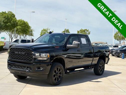 Diamond Black Crystal Pearlcoat 2024 RAM 2500 Big Horn Night Edition Safety Group