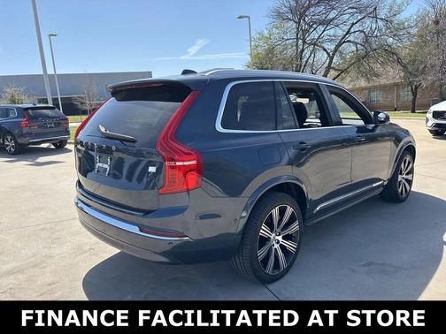 2023 Volvo XC90 Recharge Plug-In Hybrid T8 Plus Bright Theme 7 Passenger