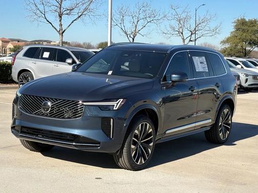 2026 Volvo XC90 B6 Plus 7-Seater