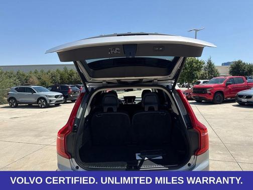 Silver Dawn Metallic 2023 Volvo XC90 B5 AWD