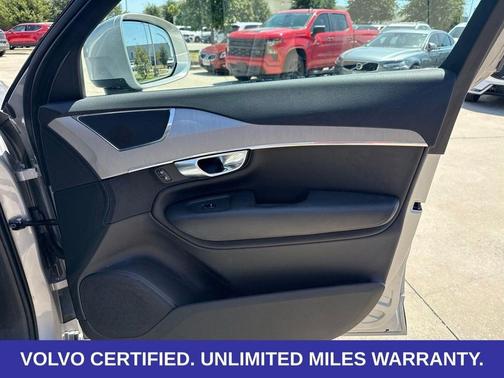 Silver Dawn Metallic 2023 Volvo XC90 B5 AWD