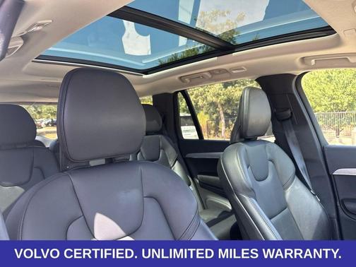 Silver Dawn Metallic 2023 Volvo XC90 B5 AWD